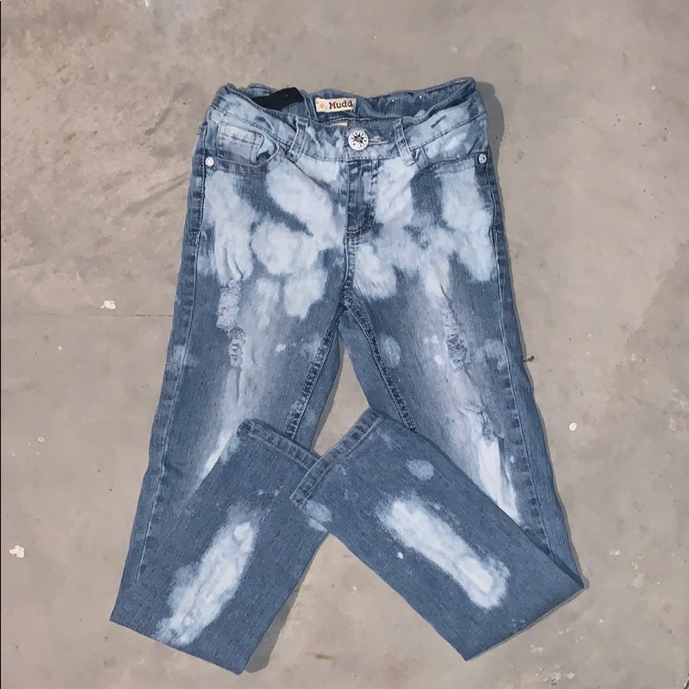 Perfect condition adjustable bleached jeans